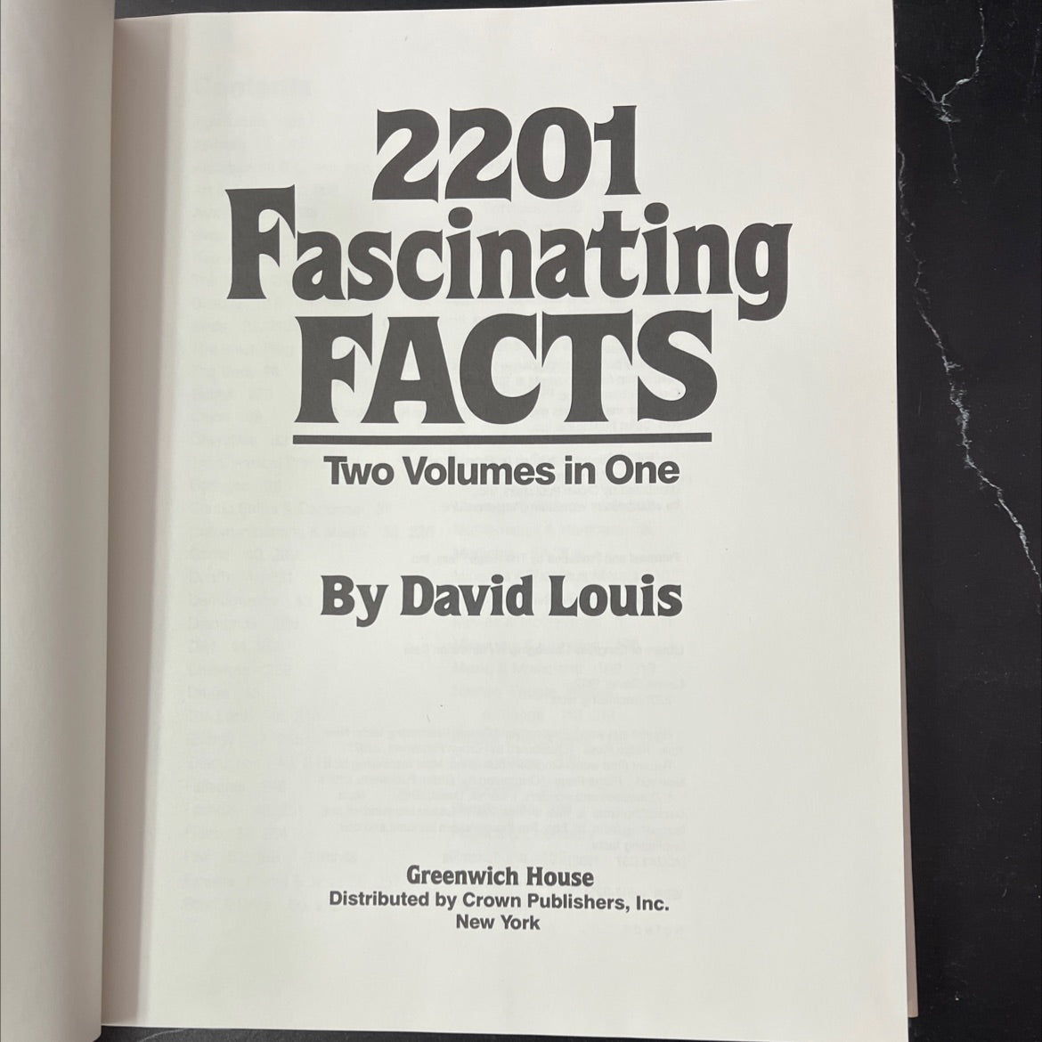 2201 fascinating facts book, by David Louis Carroll, 1983 Hardcover, Vintage image 2