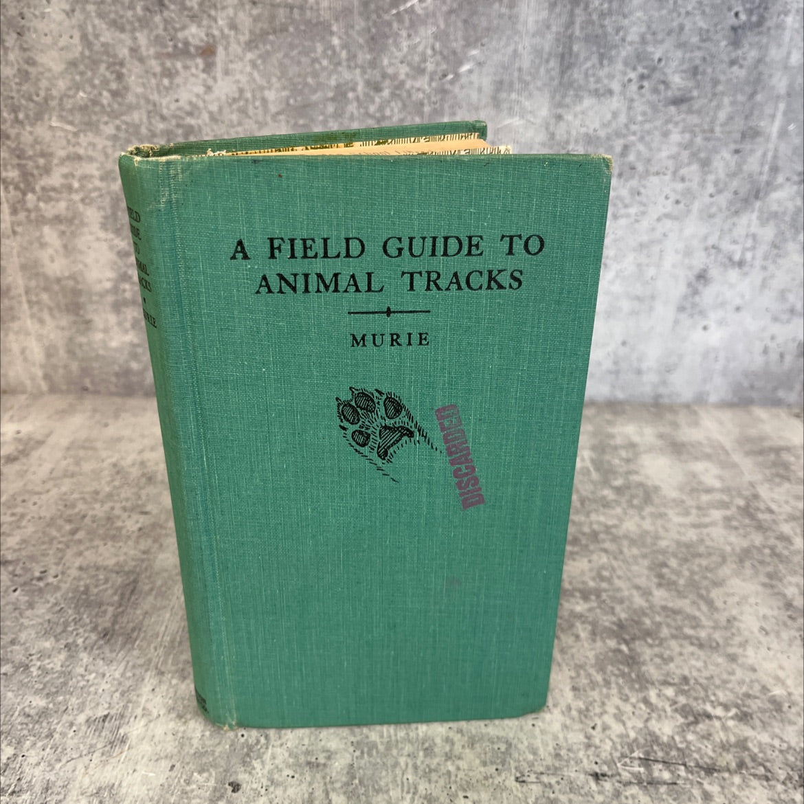 a field guide to animal tracks book, by olalus j. murie, 1954 Hardcover, Vintage image 1