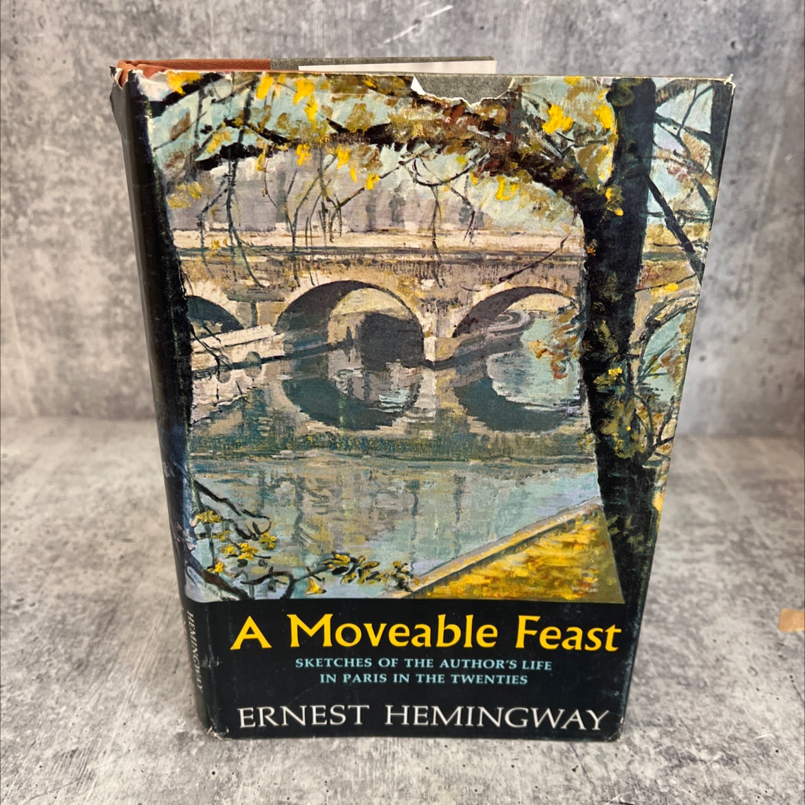 a moveable feast book, by ernest hemingway, 1964 Hardcover, Vintage image 1