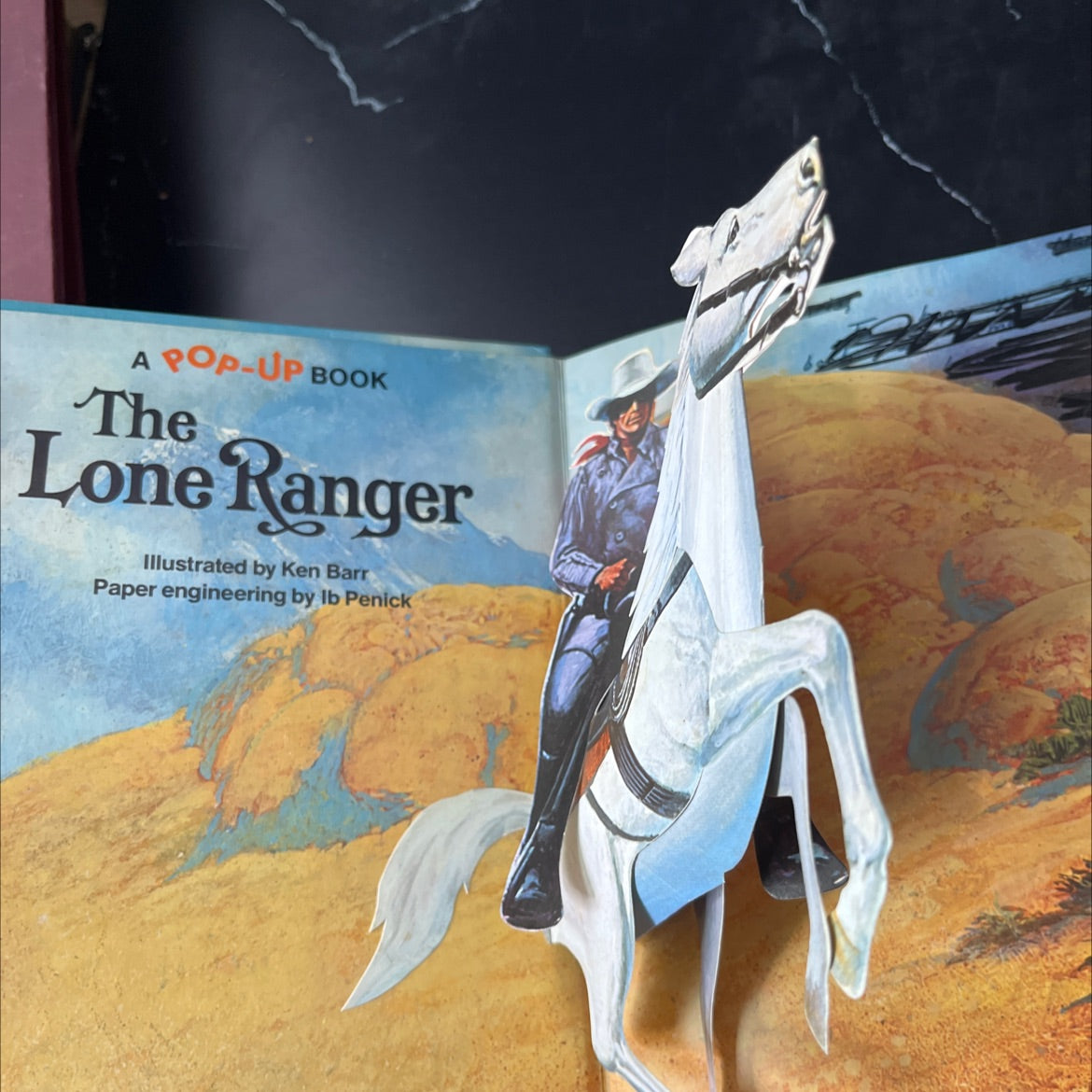 a pop-up book the lone ranger book, by Ken Barr, 1981 Hardcover, Vintage image 2