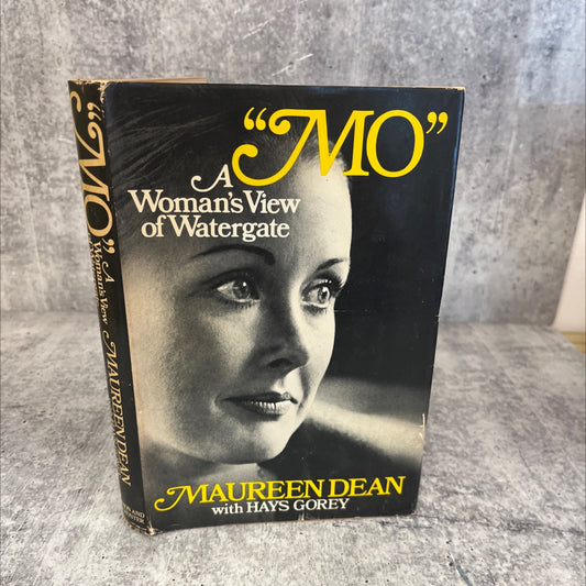 a woman's view of watergate book, by maureen dean with hays gorey, 1975 Hardcover, Vintage image 1