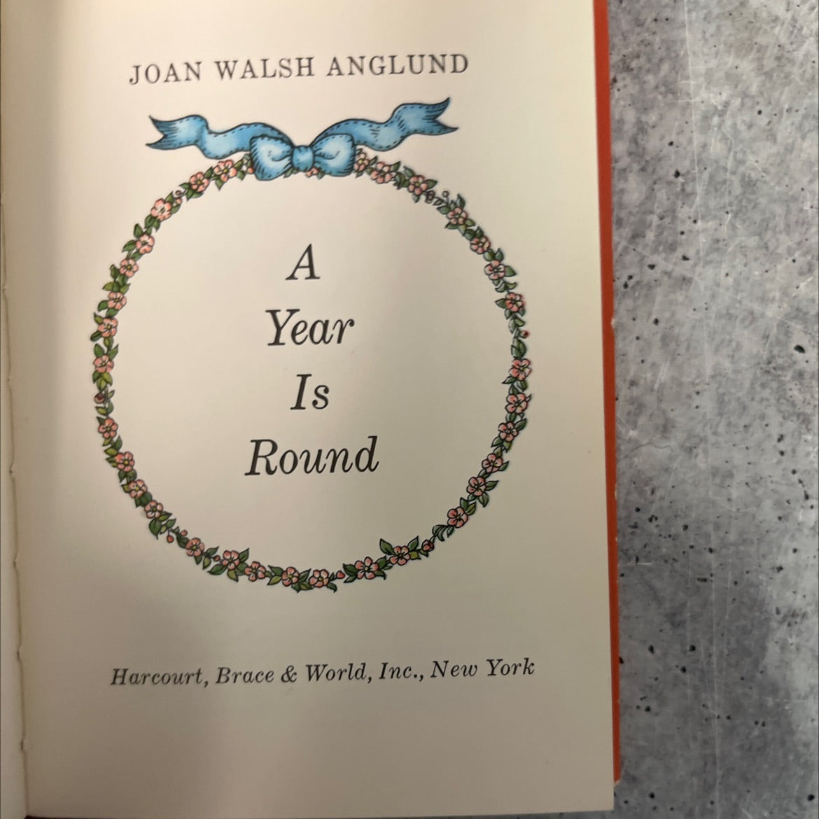 a year is round book, by joan walsh anglund, 1966 Hardcover, First Edition, Vintage image 2