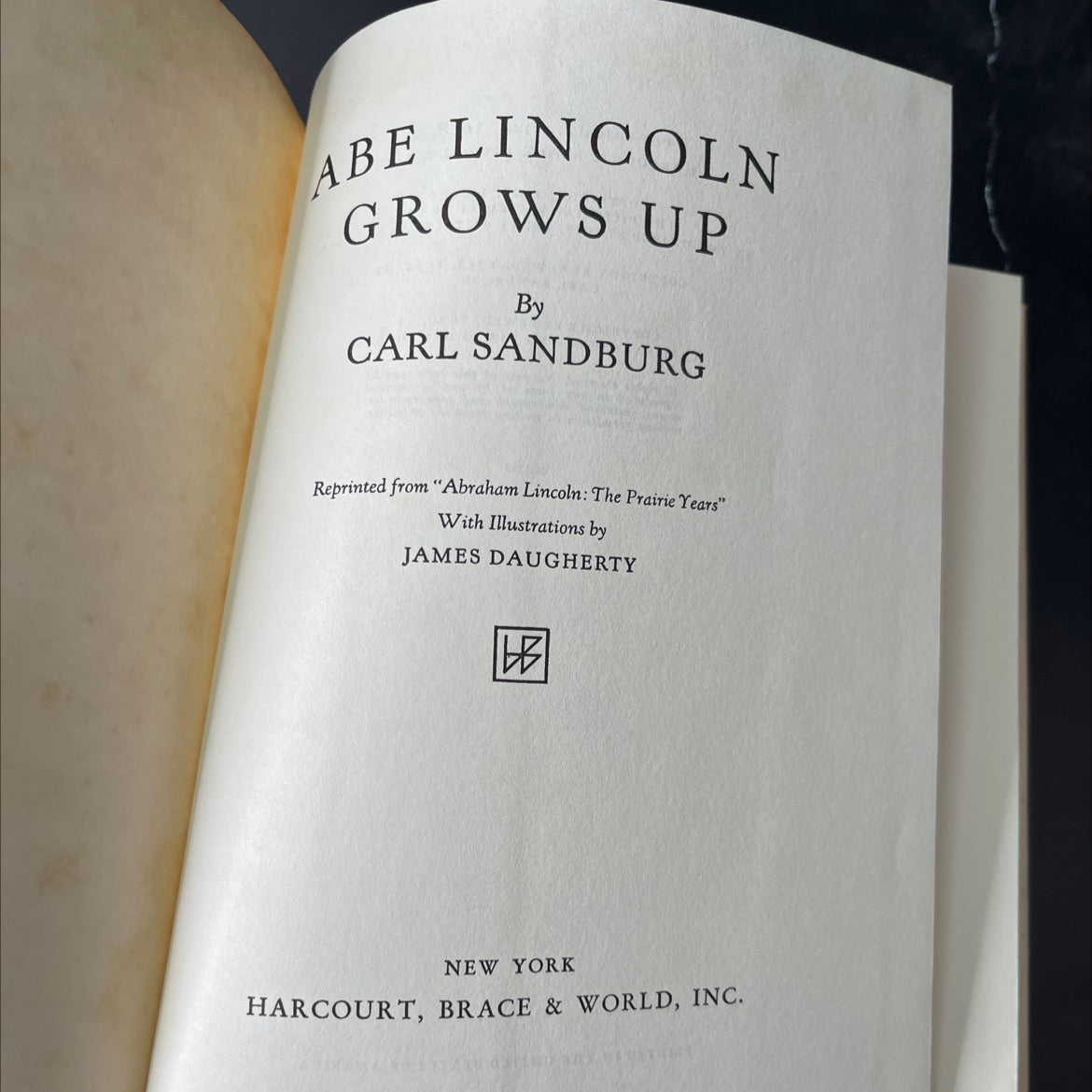 abe lincoln grows up book, by carl sandburg, 1956 Hardcover, Vintage image 2