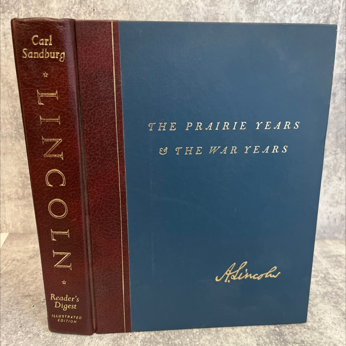 abraham lincoln the prairie years and the war years book, by carl sandburg, 1970 Leather image 1