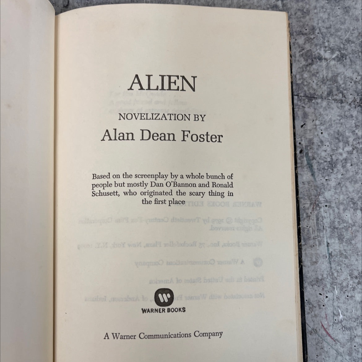 alien novelization book, by alan dean foster, 1979 Hardcover, Vintage image 2