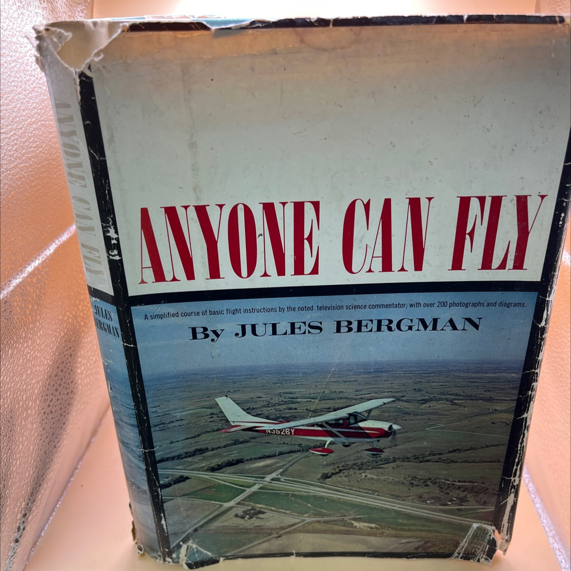 anyone can fly book, by Jules Bergman, 1964 Hardcover image 1