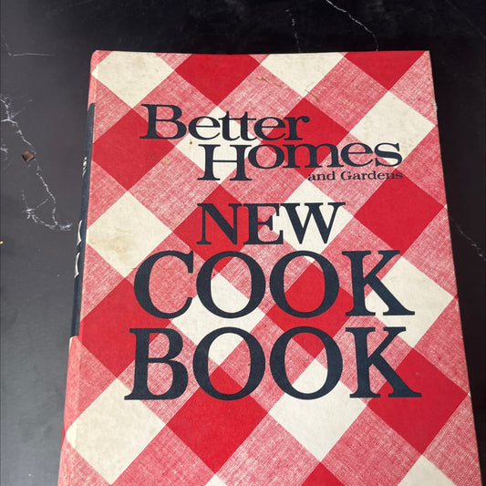 better homes and gardens new cook book book, by better homes and gardens, 1969 Paperback image 1