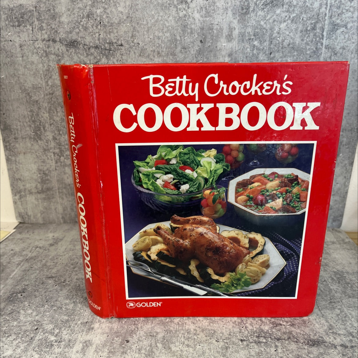 betty crocker's cookbook book, by unknown, 1986 Hardcover, First Edition, Vintage image 1