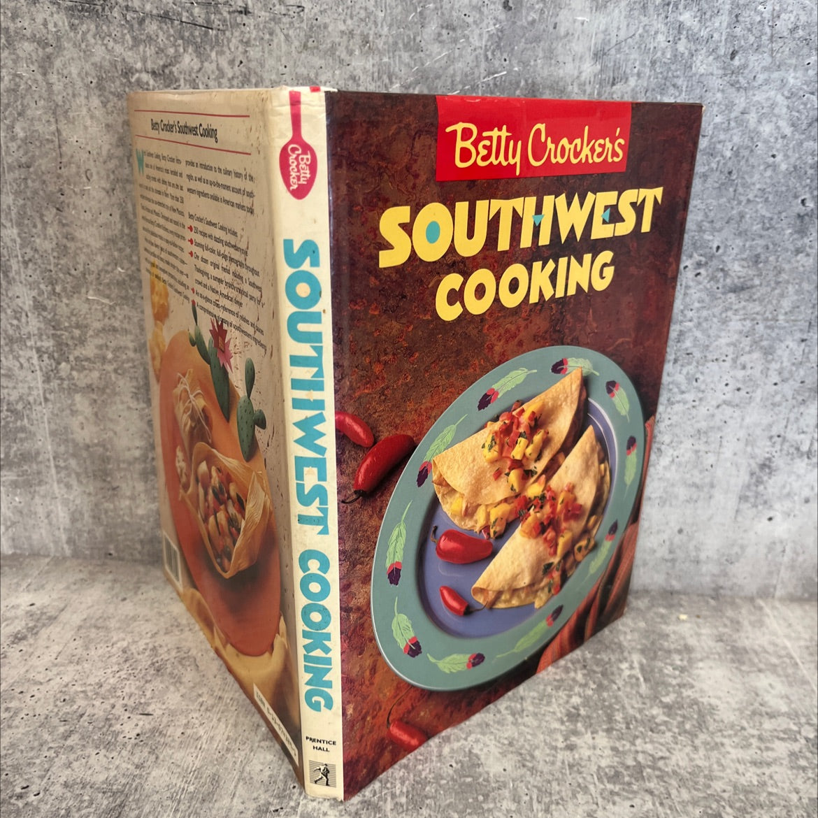 betty crocker's southwest cooking book, by betty crocker, 1989 Hardcover image 1