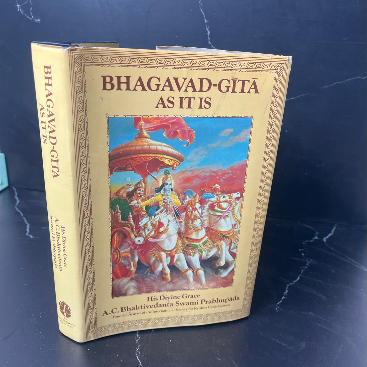 bhagavad-gītā as it is abridged edition book, by his divine grace a.c. bhaktivedanta swami prabhupada, 1972 Hardcover image 1