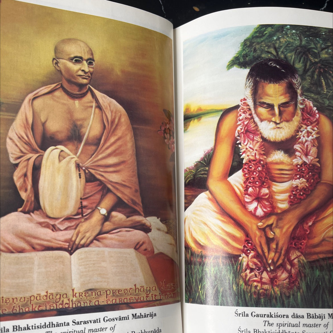 bhagavad-gītā as it is abridged edition book, by his divine grace a.c. bhaktivedanta swami prabhupada, 1972 Hardcover image 4