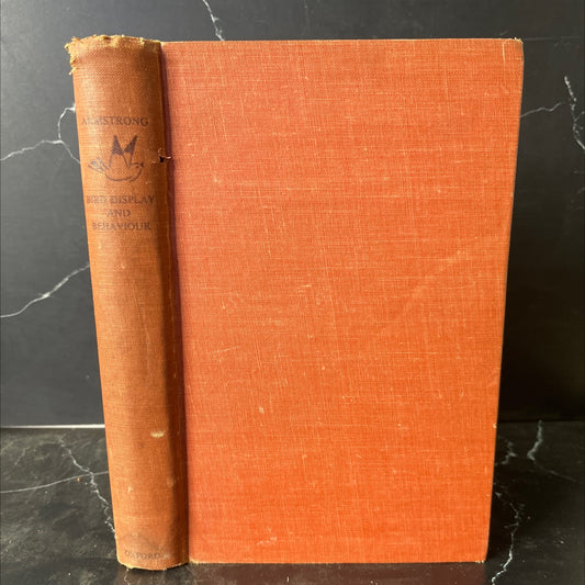 bird display and behaviour an introduction to the study of bird psychology book, by edward a. armstrong, 1947 image 1