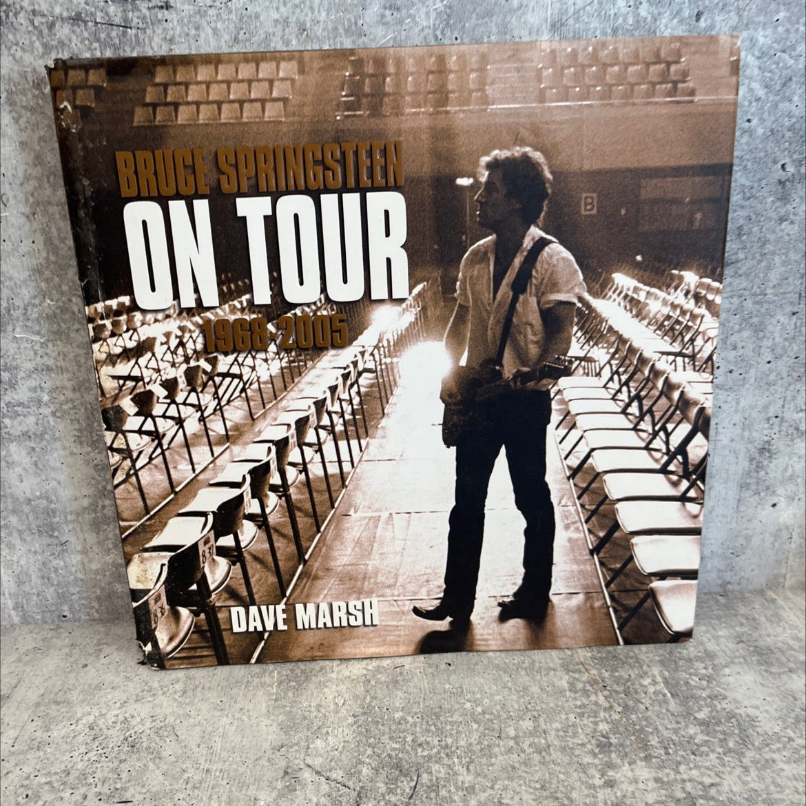 bruce springsteen on tour 1968-2005 book, by dave marsh, 2006 Hardcover image 1