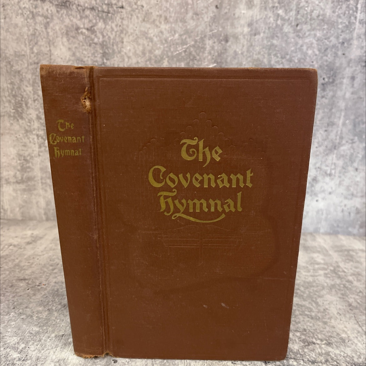 che covenant hymnal tenth edition book, by unknown, 1931 Hardcover, Vintage image 1