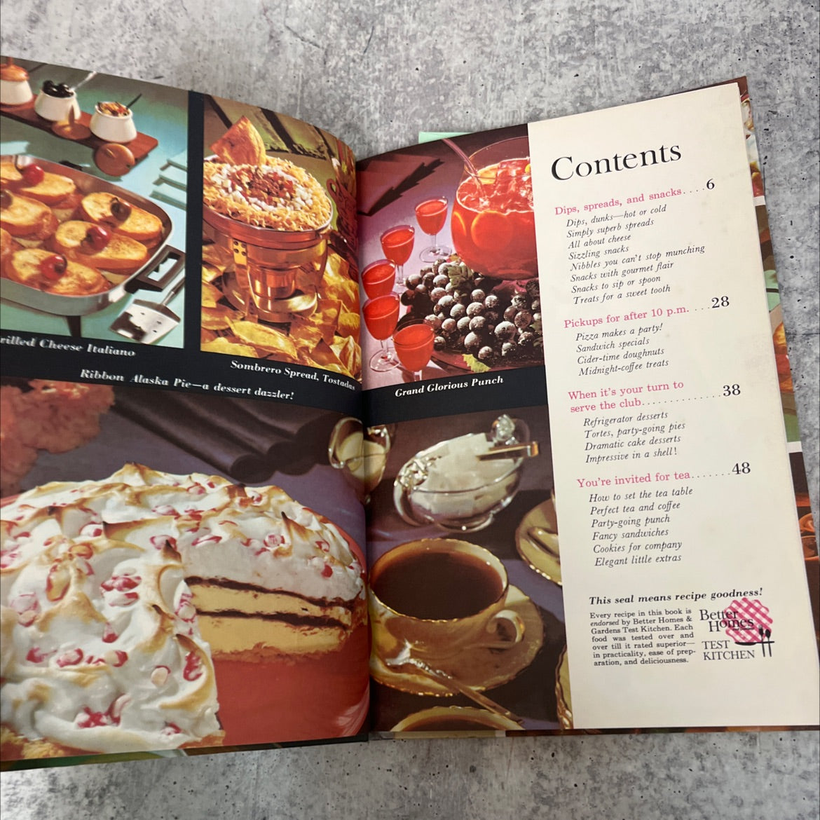 creative cooking library snacks and refreshments book, by editors of better homes and gardens, 1963 Hardcover image 3