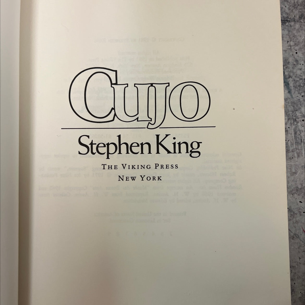 cujo book, by stephen king, 1981 Hardcover, First Edition image 2