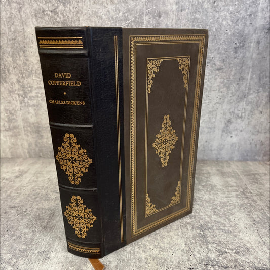 david copperfield book, by charles dickens, 1980 Leather image 1