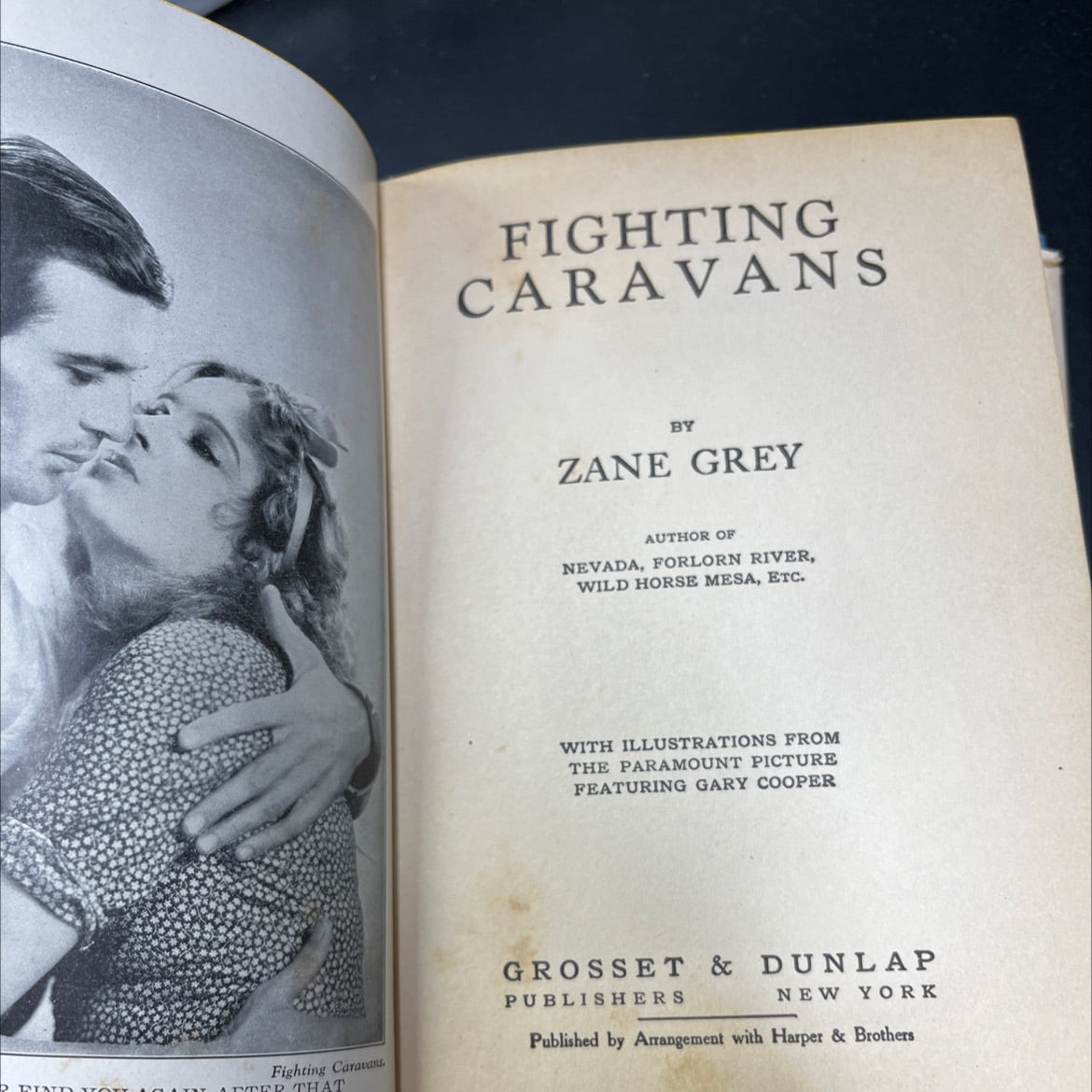 fighting caravans book, by zane grey, 1929 Hardcover image 2