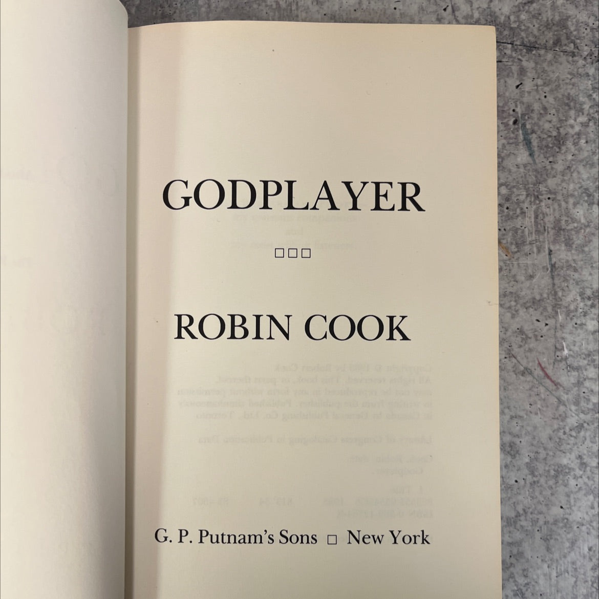 godplayer book, by robin cook, 1983 Hardcover image 2