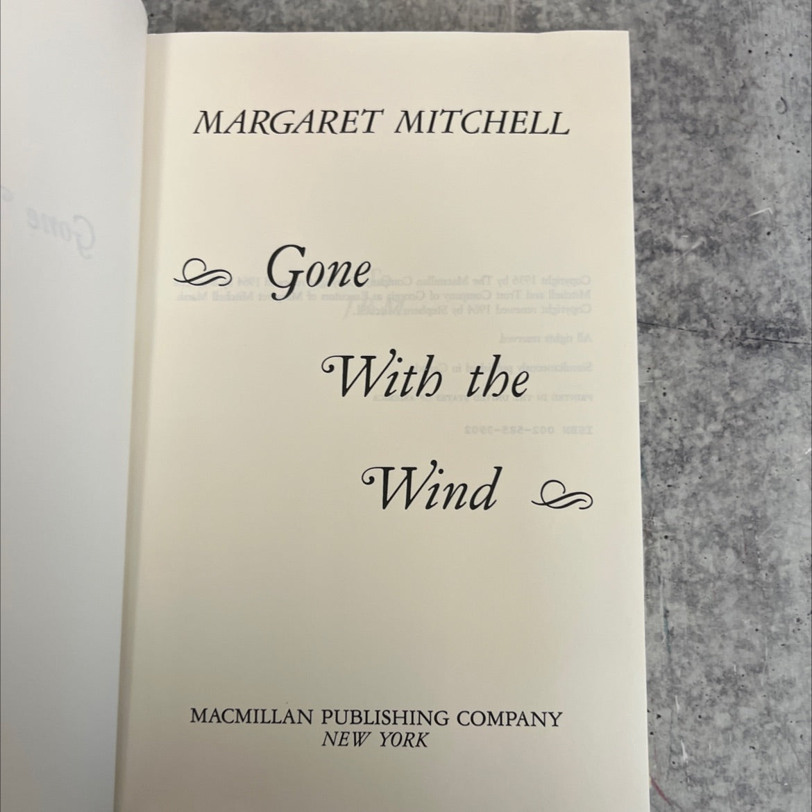 gone with the wind book, by margaret mitchell, 1964 Hardcover image 2