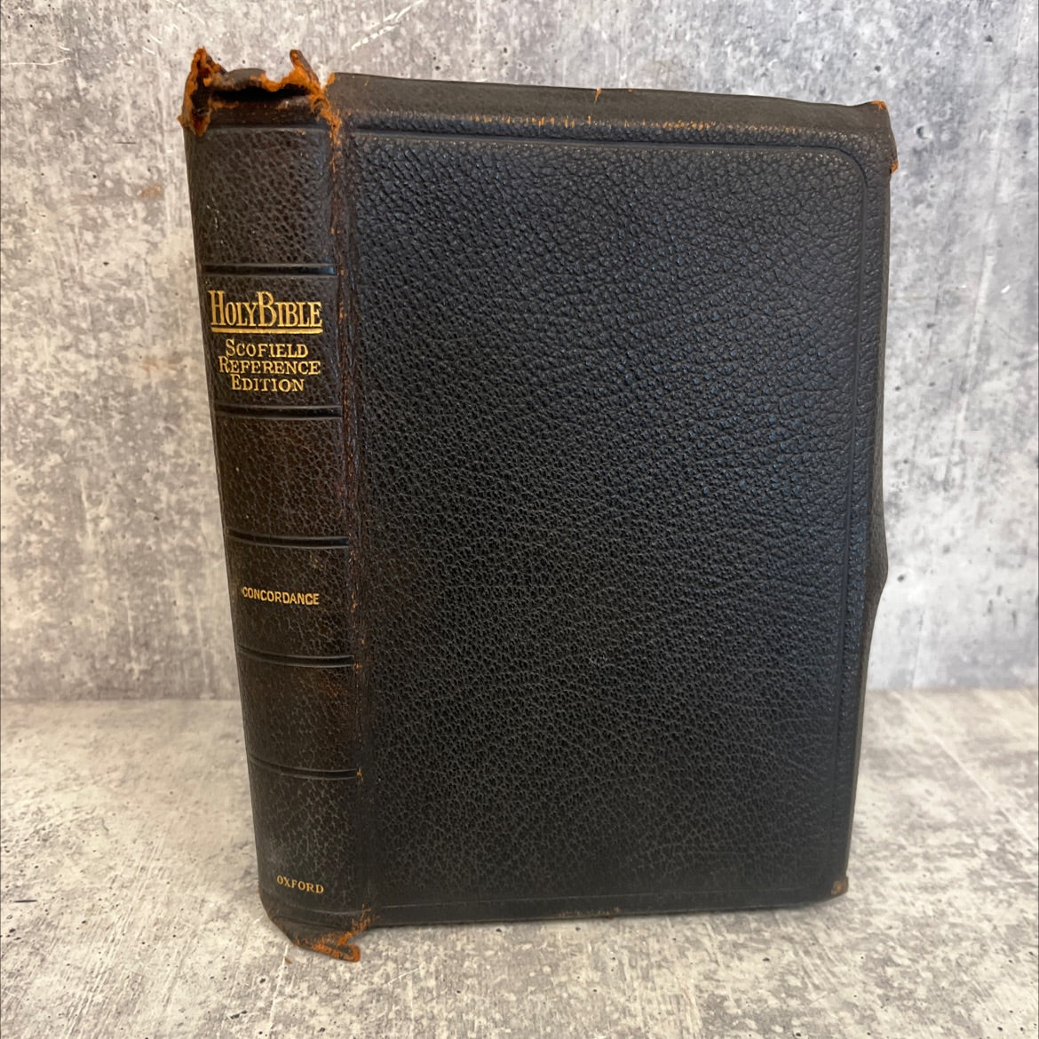 holy bible containing the old and new testaments book, by rev. c. i. scofield, d.d., 1917 Leather, Antique image 1