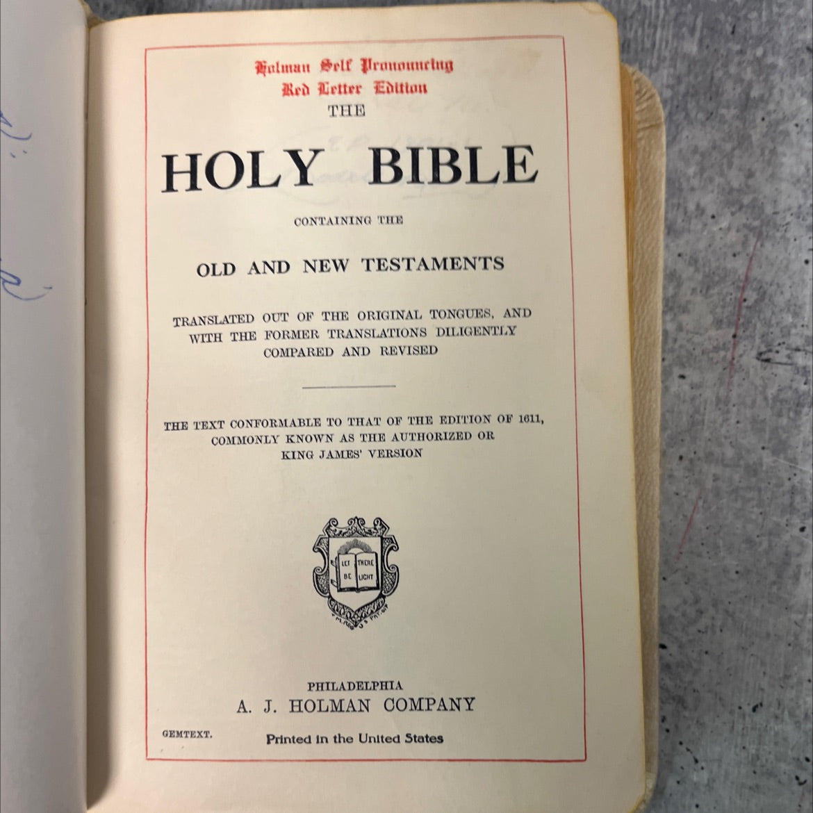 holy bible containing the old and new testaments book, by unknown, 1970 Leather, Red Letter Edition image 2