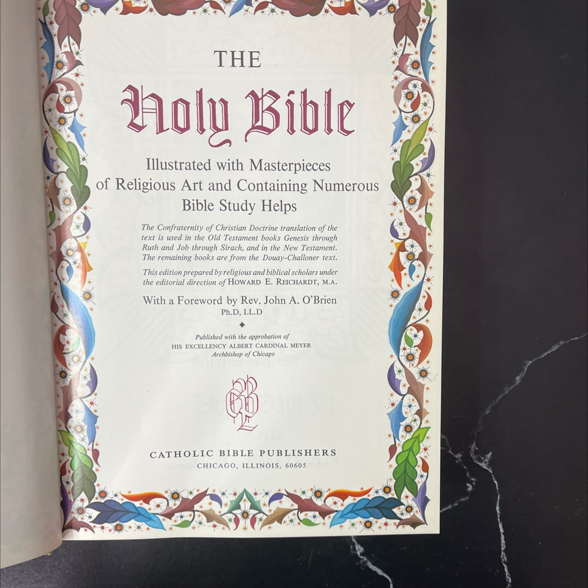 holy bible illustrated with masterpieces of religious art and containing numerous bible study helps book, by religious image 2