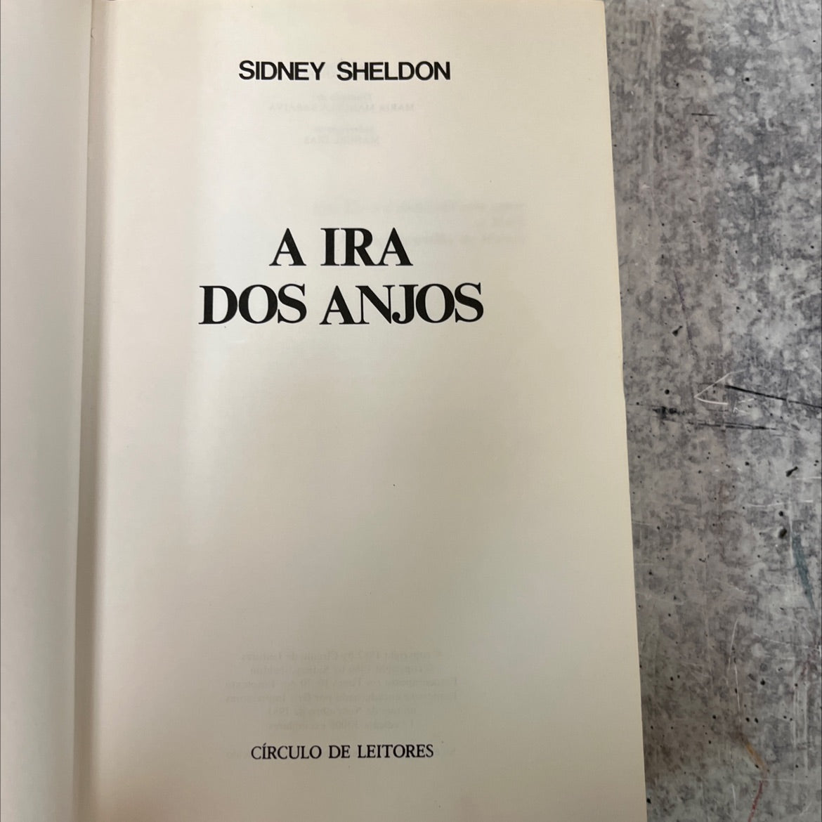 ira of the angels book, by sidney sheldon, 1982 Hardcover, Rare, Vintage image 2