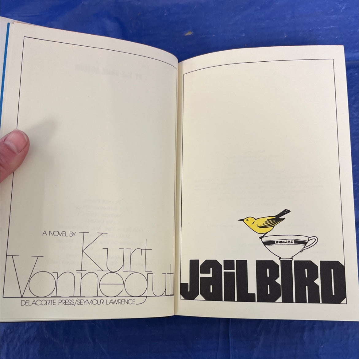 jailbird book, by Kurt Vonnegut, 1979 Hardcover image 2