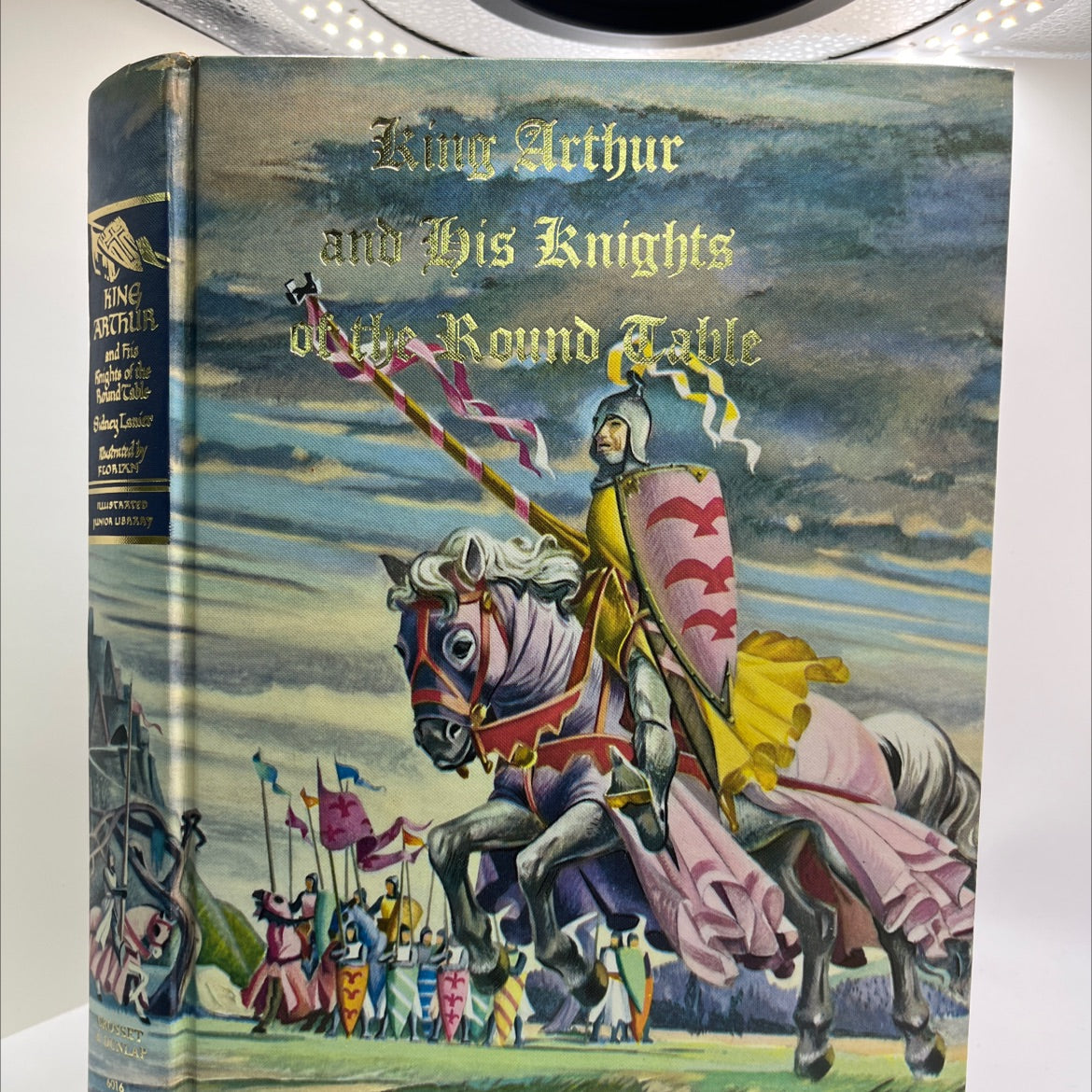 king arthur and his knights of the round table book, by sir thomas malory, 1950 Hardcover image 1