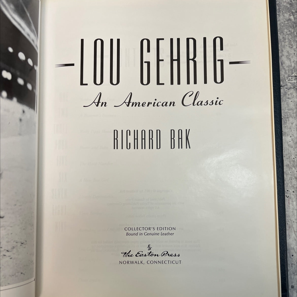 lou gehrig an american classic book, by richard bak, 1999 Leather image 2