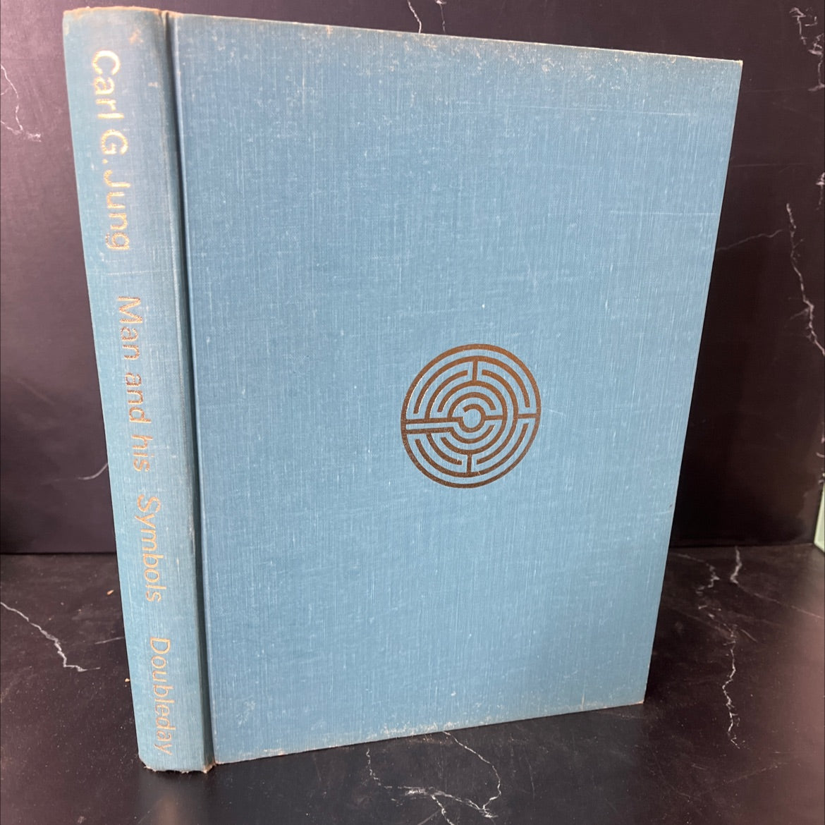 man and his symbols book, by carl g. jung and m.-l. von franz, 1964 Hardcover, Vintage image 1