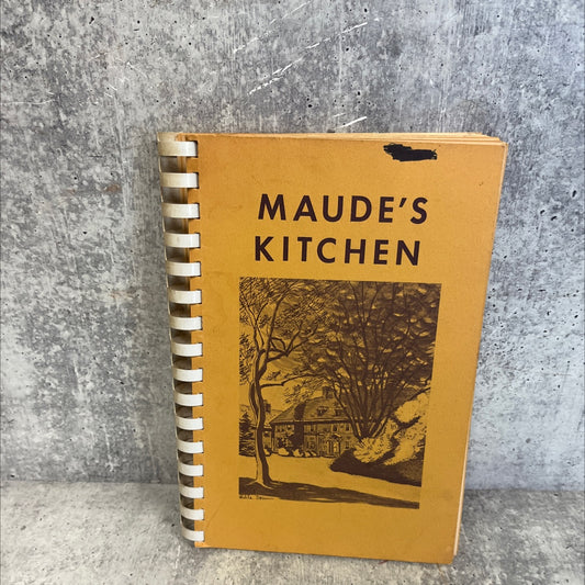 maude's kitchen book, by mrs. edwin ahlum, unknown Paperback image 1