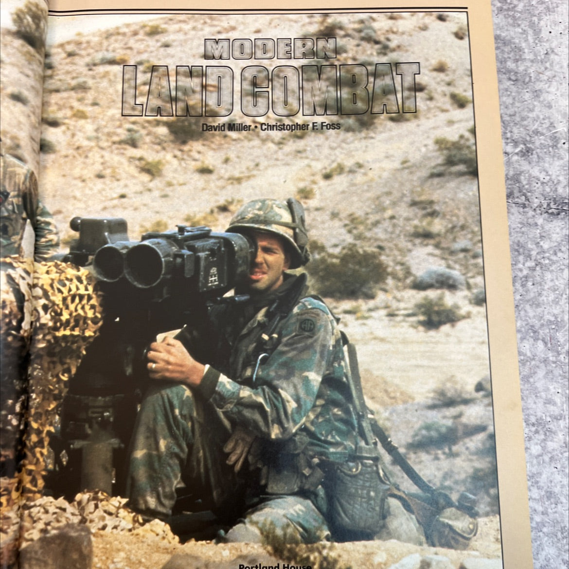 modern land combat book, by david miller, christopher f. foss, 1987 Hardcover image 2