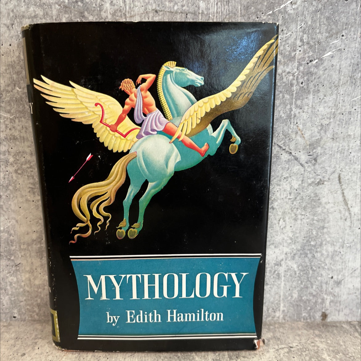 mythology book, by edith hamilton, 1942 Hardcover, Vintage image 1