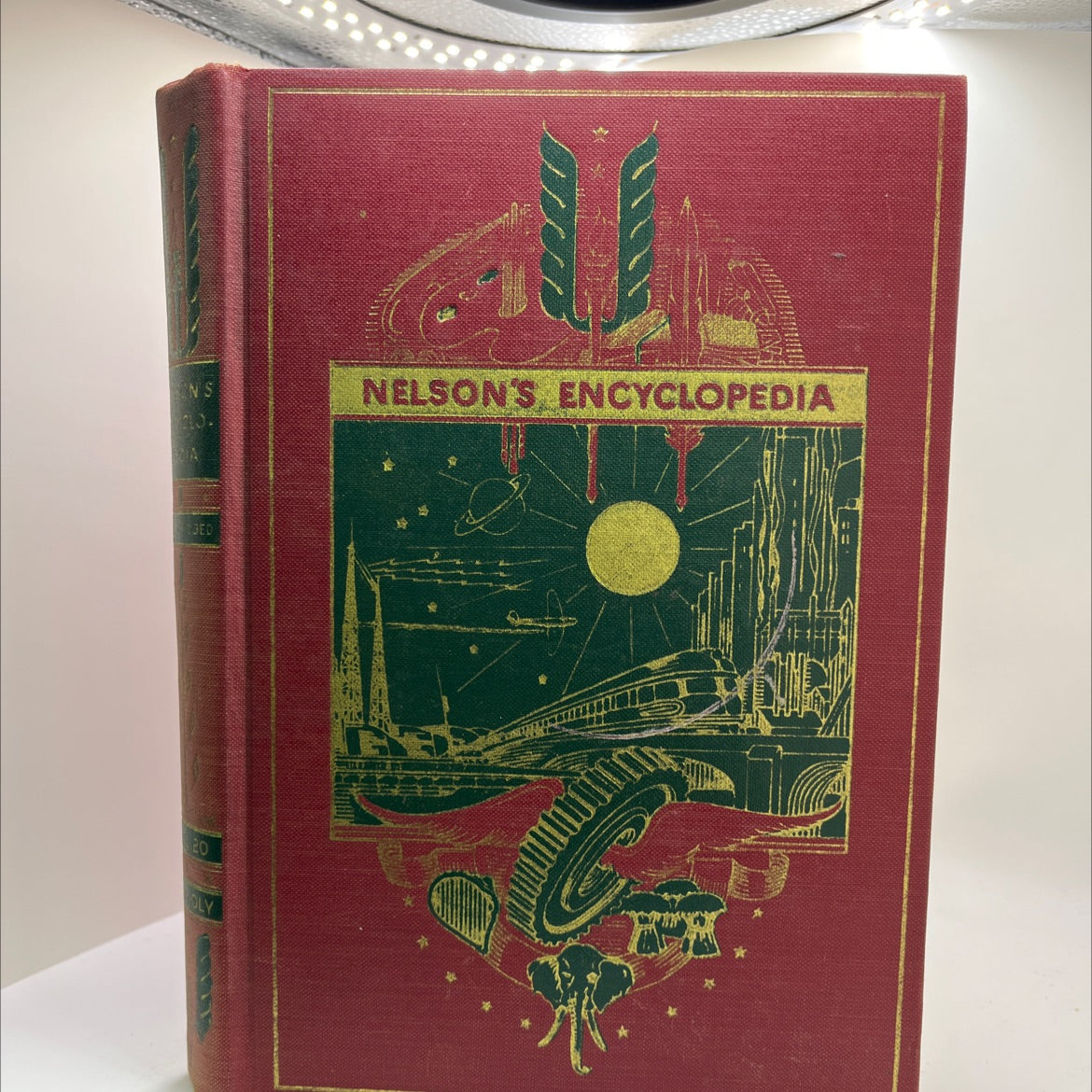 nelson's encyclopedia unabridged book, by franklin j. meine, 1940 Hardcover image 1