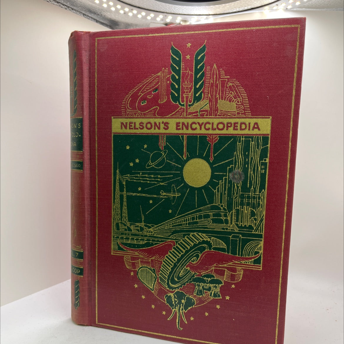 nelson's encyclopedia unabriged book, by franklin j. meine, 1940 Hardcover image 1