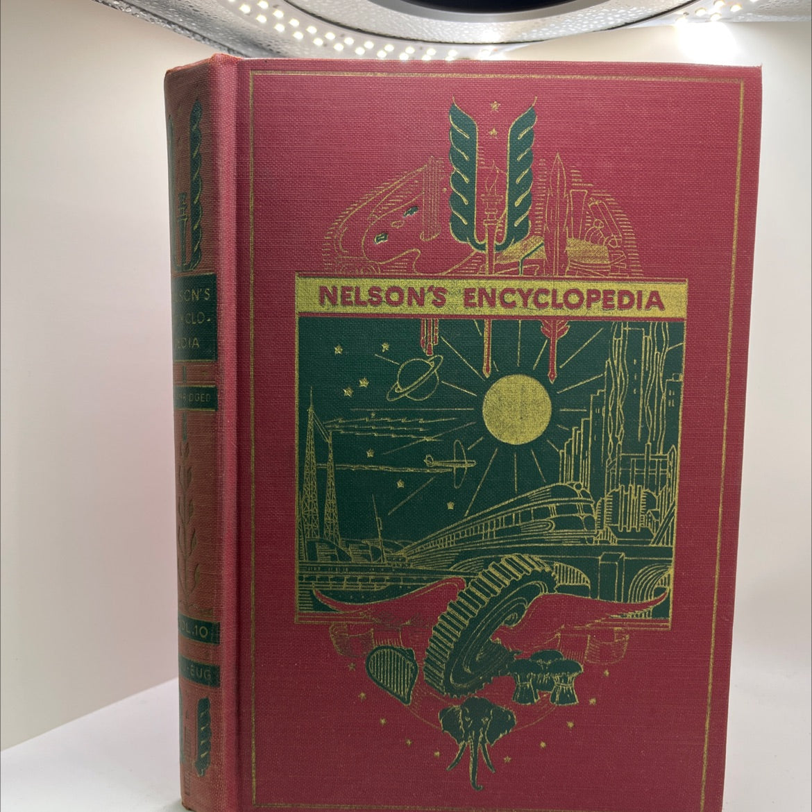 nelson's encyclopedia unabriged book, by franklin j. meine, 1940 Hardcover image 1