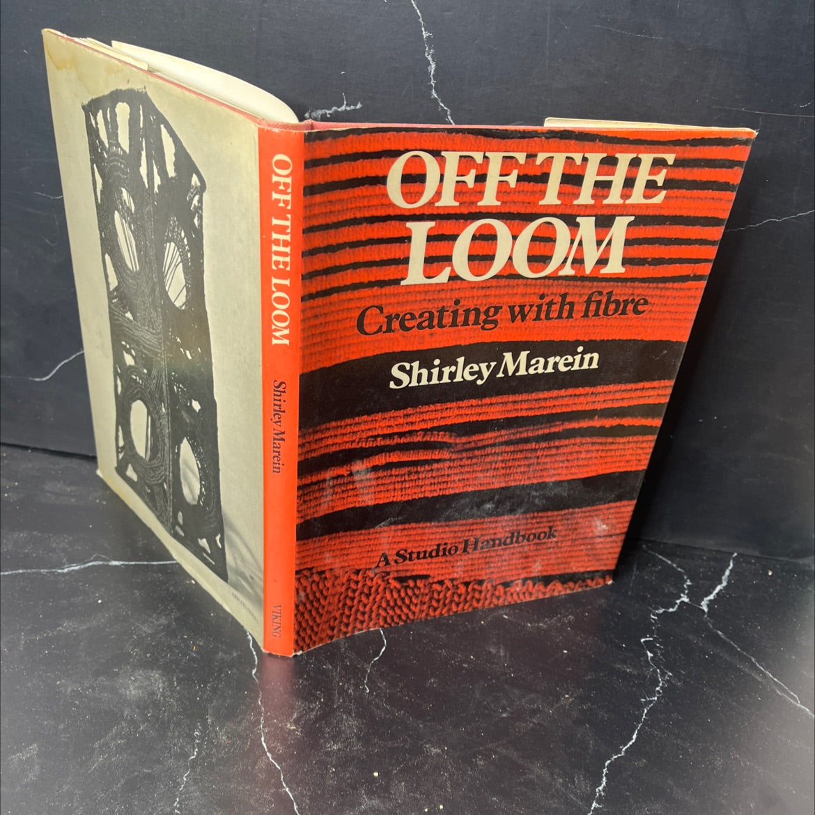 off the loom book, by shirley marein, 1974 Hardcover, Vintage image 1