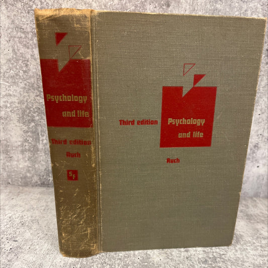 psychology and life including illustrated reference manual: the brain and nervous system book, by floyd l. ruch, 1948 image 1