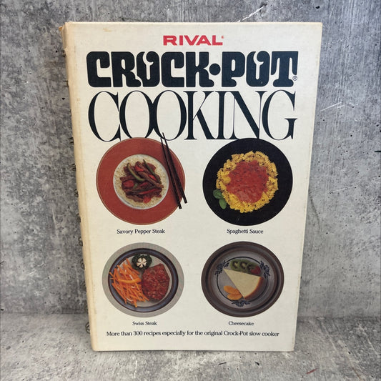 rival crock-pot cooking book, by unknown, 1975 Hardcover, Vintage image 1