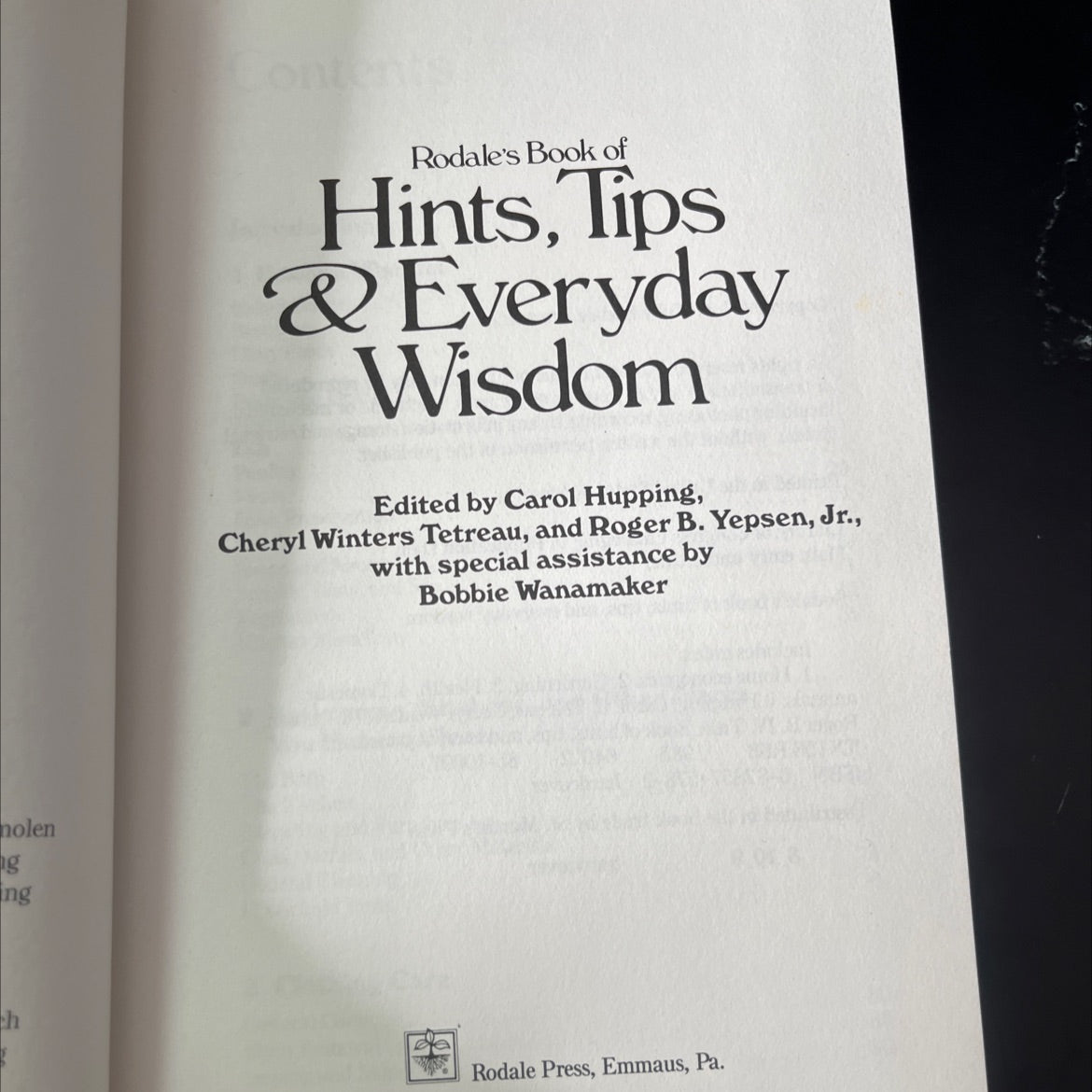 rodale's book of hints, tips & everyday wisdom book, by Carol Hupping, Cheryl Winters Tetreau, Roger B. Yepsen, Jr., image 2