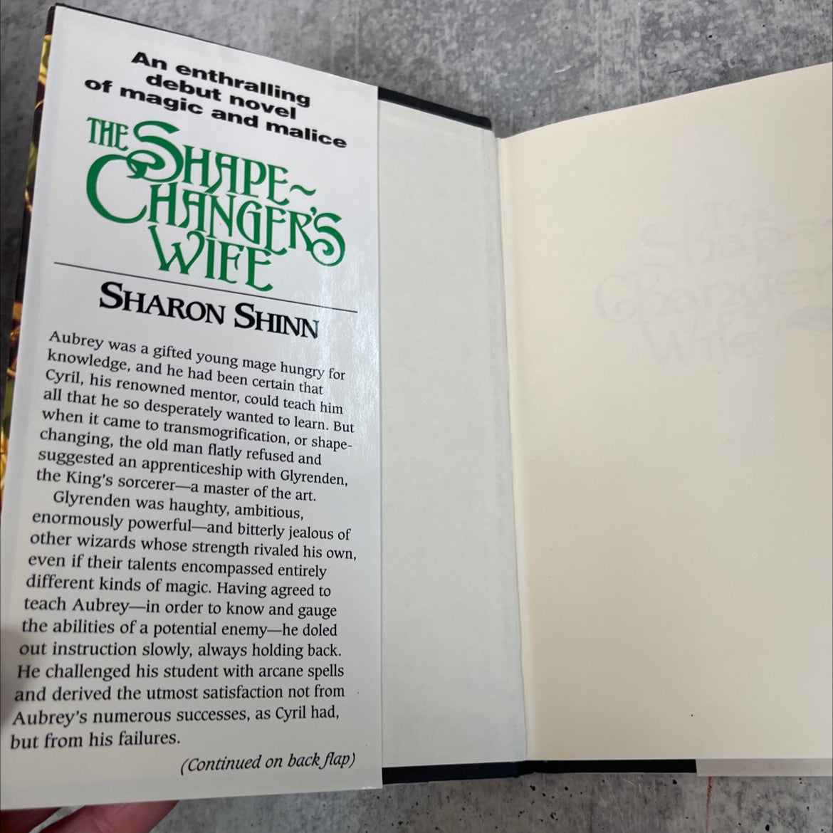 shape-changer's wife book, by sharon shinn, 1995 Hardcover image 4