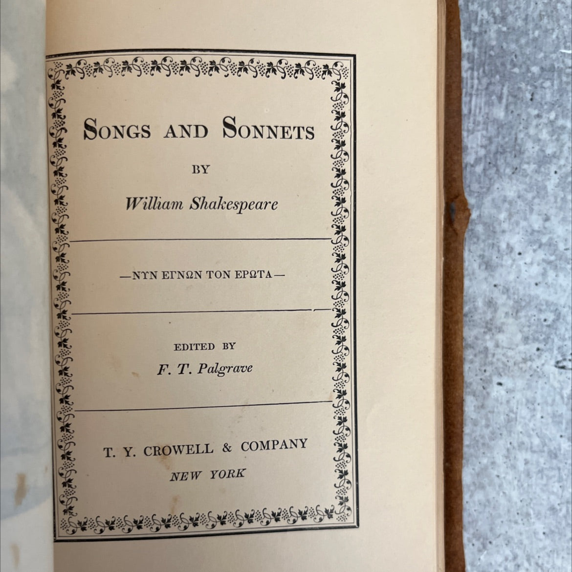 songs and sonnets book, by William Shakespeare, 1898 Leather, Antique image 2