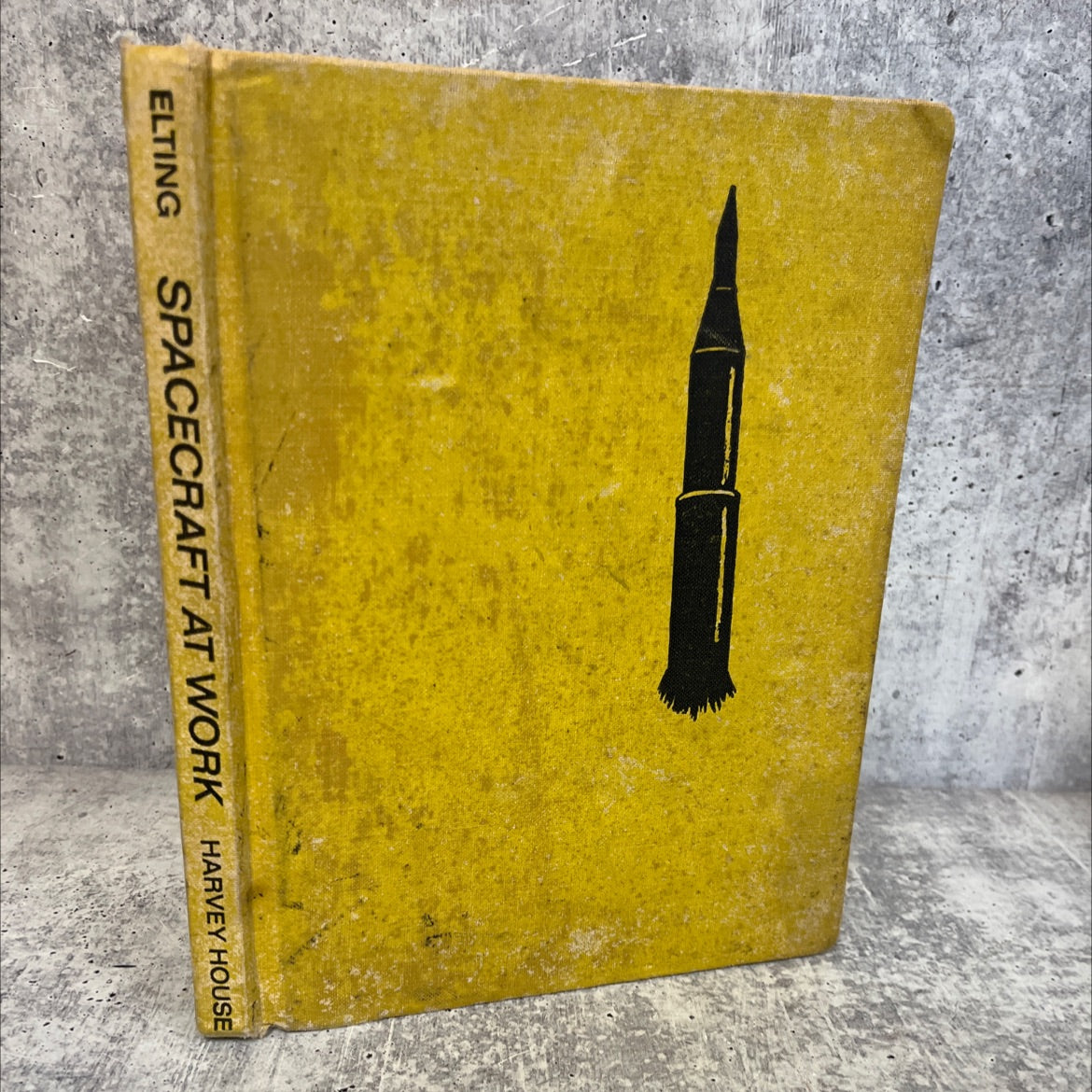 spacecraft at mary elting book, by mary elting, 1966 Hardcover, Vintage, Heavily Used image 1