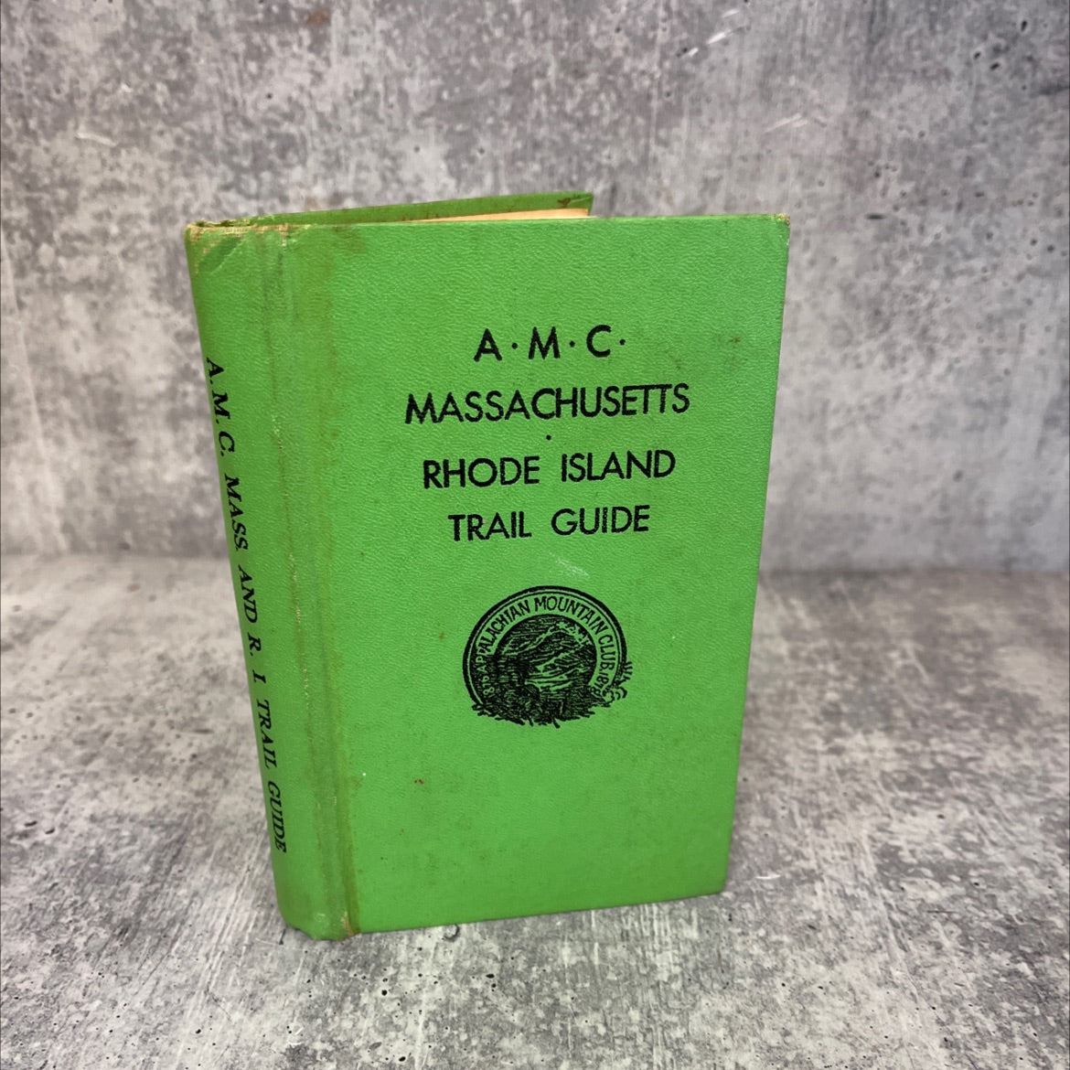 the a. m. c. massachusetts and rhode island trail guide book, by unknown, 1967 Hardcover, Vintage image 1