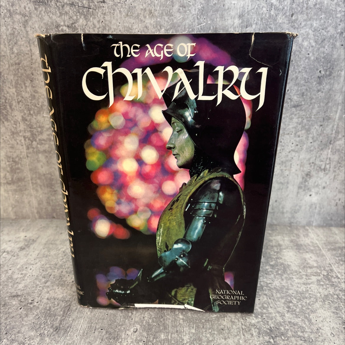 the age of chivalry book, by unknown, 1969 Hardcover, First Edition image 1