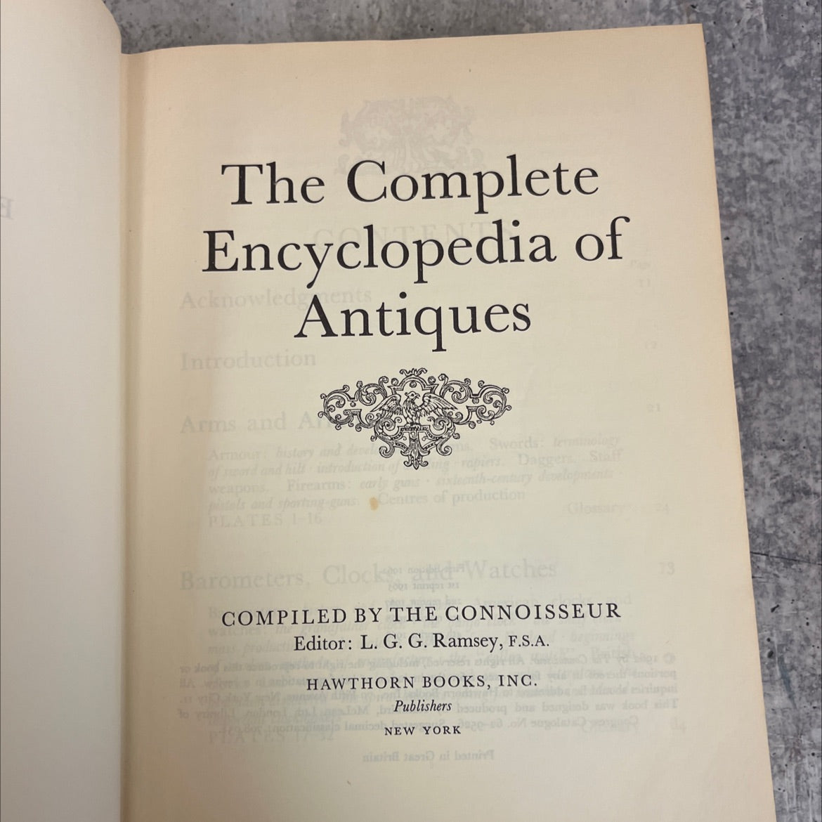 the complete encyclopedia of antiques book, by L. G. G. Ramsey, 1968 Hardcover image 2