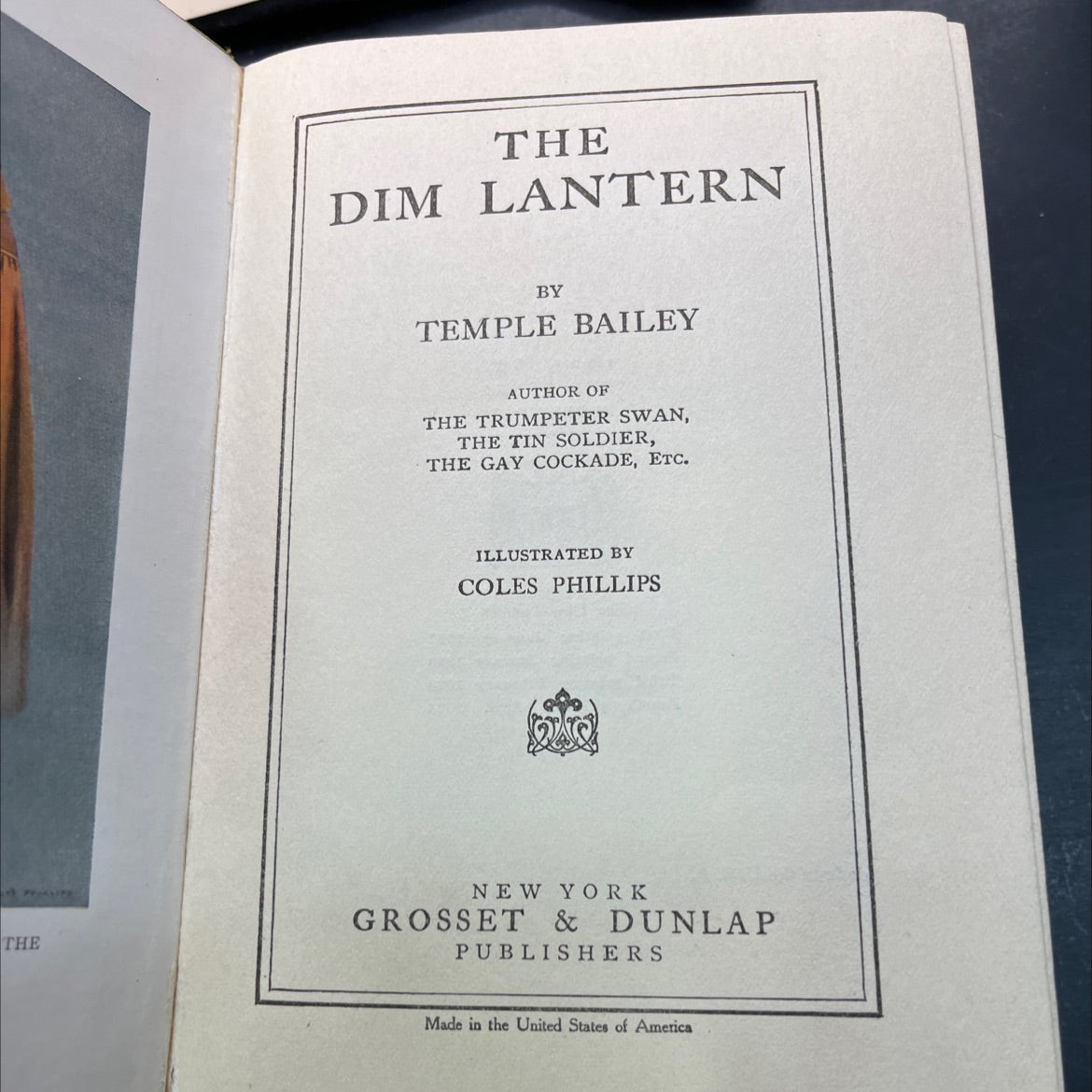 the dim lantern book, by temple bailey, 1923 Hardcover image 2