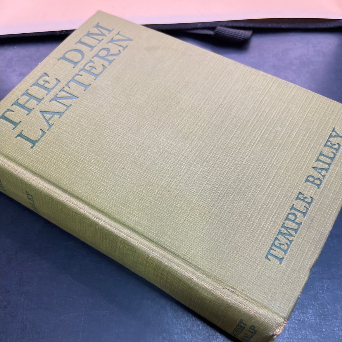 the dim lantern book, by temple bailey, 1923 Hardcover image 4